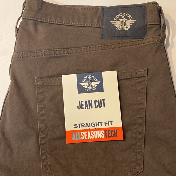 Dockers SZ 36 x 34 Straight Fit Brown Jean Cut Casual Khaki Pants New D31 - Picture 2 of 13